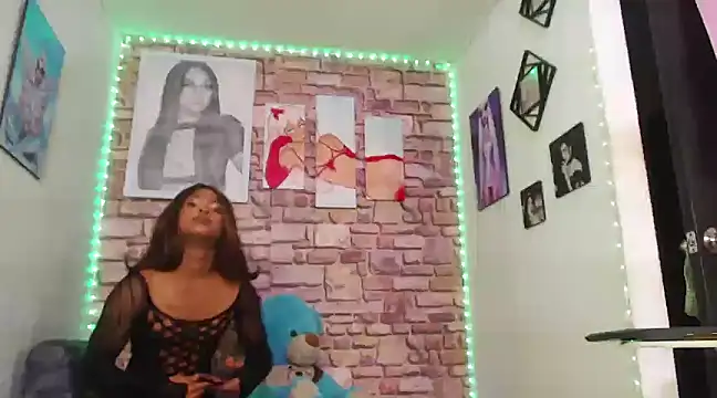 Snapshot of vixenxqueens chatting on March 2, 2025, 3:02 am vixenxqueens online show from March 2, 2025, 3:02 am