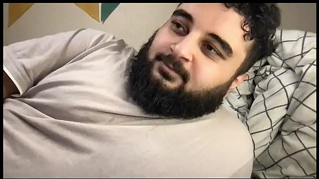 Snapshot of teddy_alan chatting on October 4, 2025, 5:05 am teddy alan online show from October 4, 2025, 5:05 am