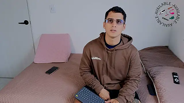 hot69temptation  online show from September 30, 2025, 3:28 pm