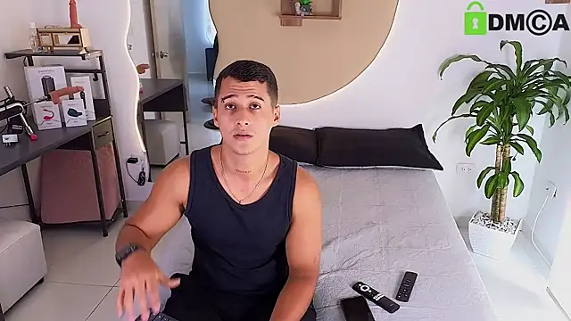 hot69temptation  online show from April 15, 2026, 3:08 pm