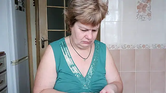 Snapshot of Ettie_Tonia chatting on January 30, 2025, 10:19 am Ettie Tonia online show from January 30, 2025, 10:19 am