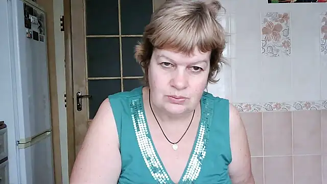 Snapshot of Ettie_Tonia chatting on January 31, 2025, 12:18 pm Ettie Tonia online show from January 31, 2025, 12:18 pm