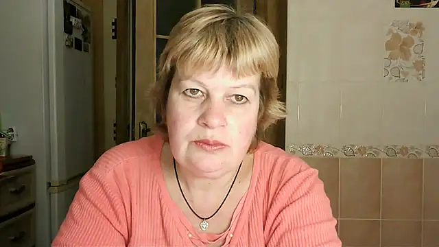Snapshot of Ettie_Tonia chatting on February 11, 2025, 4:46 pm Ettie Tonia online show from February 11, 2025, 4:46 pm