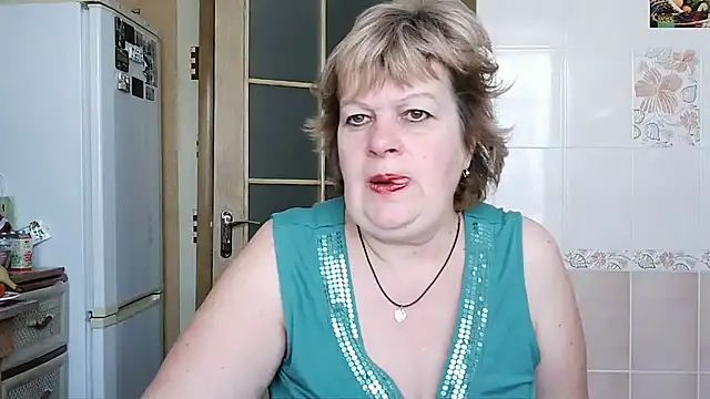 Snapshot of Ettie_Tonia chatting on February 20, 2025, 9:00 am Ettie Tonia online show from February 20, 2025, 9:00 am
