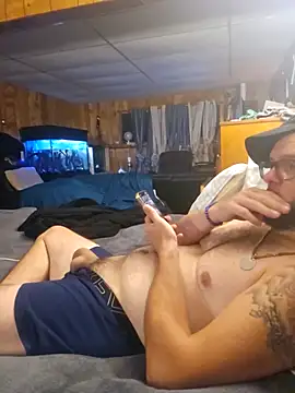 Snapshot of hungverrec chatting on September 16, 2025, 4:35 am hungverrec online show from September 16, 2025, 4:35 am