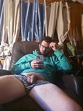 Snapshot of hungverrec chatting on October 4, 2025, 8:12 am hungverrec online show from October 4, 2025, 8:12 am