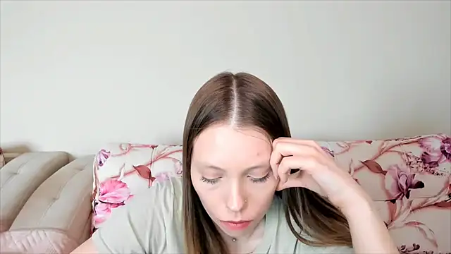 Snapshot of Sweetmojito chatting on December 14, 2024, 7:40 am Sweetmojito online show from December 14, 2024, 7:40 am