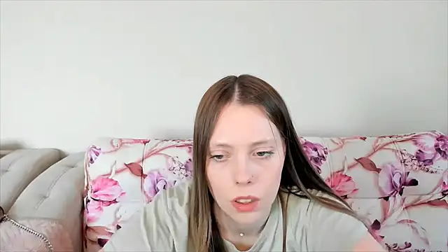 Snapshot of Sweetmojito chatting on December 19, 2024, 7:51 am Sweetmojito online show from December 19, 2024, 7:51 am