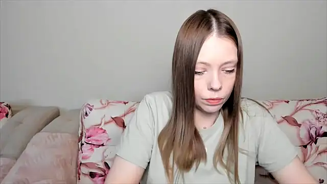 Snapshot of Sweetmojito chatting on December 26, 2024, 2:44 am Sweetmojito online show from December 26, 2024, 2:44 am