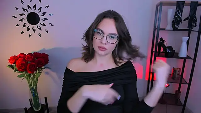 Snapshot of JaneWyatt chatting on February 25, 2025, 7:31 am JaneWyatt online show from February 25, 2025, 7:31 am