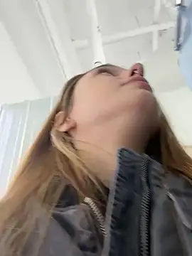 Snapshot of Cherry____Pie chatting on January 14, 2025, 3:57 pm Cherry Pie online show from January 14, 2025, 3:57 pm