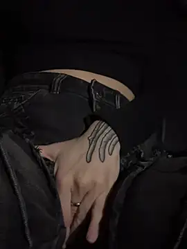 Snapshot of Cherry____Pie chatting on January 16, 2025, 7:52 pm Cherry Pie online show from January 16, 2025, 7:52 pm