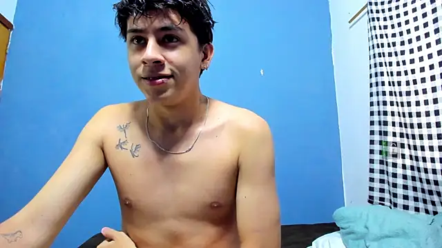 Snapshot of Kanterfun chatting on December 15, 2024, 12:06 pm Kanterfun online show from December 15, 2024, 12:06 pm