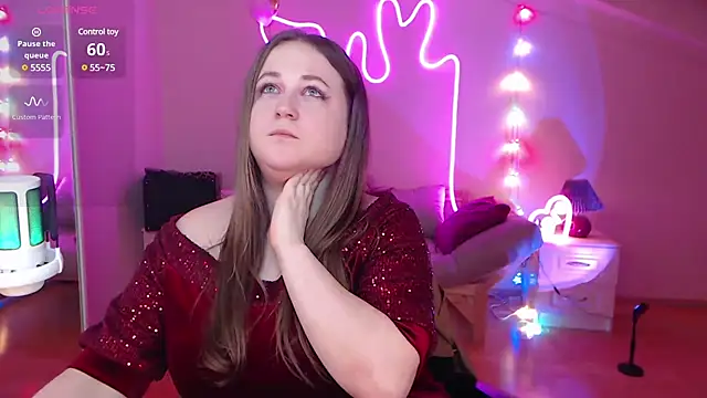 Snapshot of LizzyShine chatting on January 20, 2025, 8:18 pm LizzyShine online show from January 20, 2025, 8:18 pm