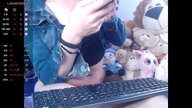 Snapshot of lorenitha_20 chatting on February 6, 2025, 10:00 pm lorenitha 20 online show from February 6, 2025, 10:00 pm