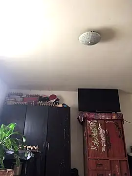 Snapshot of Miss_oliviaa chatting on September 18, 2025, 12:29 pm Miss oliviaa online show from September 18, 2025, 12:29 pm