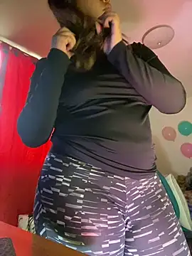 Snapshot of Miss_oliviaa chatting on April 30, 2026, 7:53 pm Miss oliviaa online show from April 30, 2026, 7:53 pm
