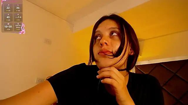 Snapshot of MegannMyerss chatting on September 13, 2025, 8:19 pm MegannMyerss online show from September 13, 2025, 8:19 pm