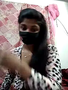 Cute-Lina online show from January 12, 2025, 10:43 pm