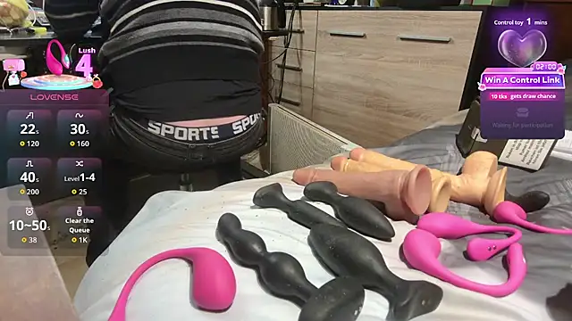 misteryman1956 online show from February 8, 2026, 7:34 am