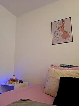 VictoriaEvaans  online show from November 16, 2025, 7:08 pm