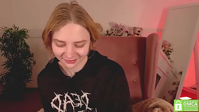 MirraBellanta online show from March 23, 2026, 10:36 pm