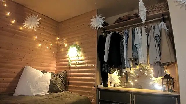 Snapshot of such_juicee chatting on January 22, 2025, 7:45 pm such juicee online show from January 22, 2025, 7:45 pm