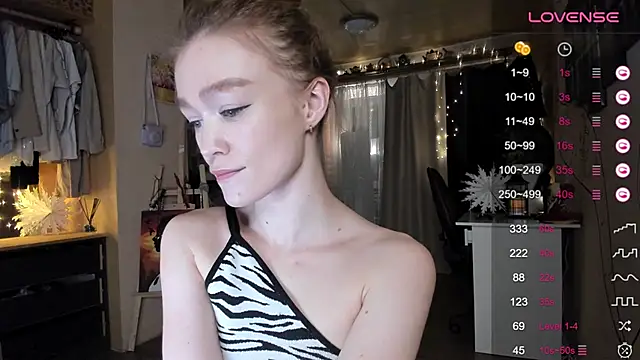 Snapshot of such_juicee chatting on January 30, 2025, 5:49 pm such juicee online show from January 30, 2025, 5:49 pm