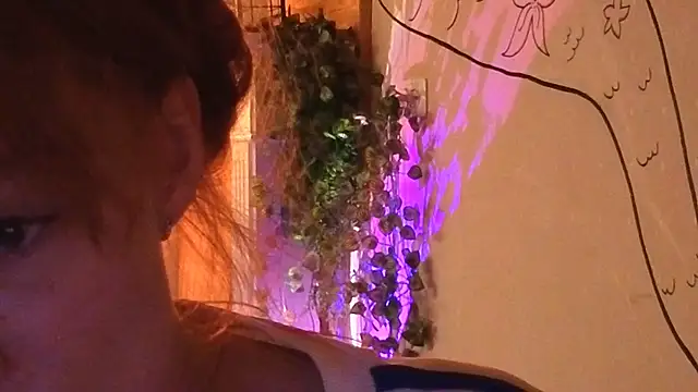 Snapshot of such_juicee chatting on February 22, 2026, 6:39 pm such juicee online show from February 22, 2026, 6:39 pm