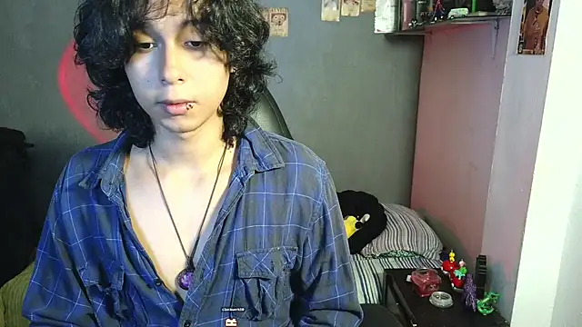 Snapshot of kairozz chatting on March 2, 2025, 10:48 pm kairozz online show from March 2, 2025, 10:48 pm