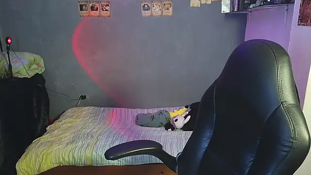 Snapshot of kairozz chatting on March 8, 2025, 12:00 am kairozz online show from March 8, 2025, 12:00 am