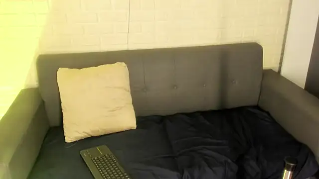 Snapshot of karina_gomez_18 chatting on September 29, 2025, 11:15 am karina gomez 18 online show from September 29, 2025, 11:15 am