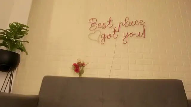 karina gomez 18 online show from February 11, 2026, 11:48 am