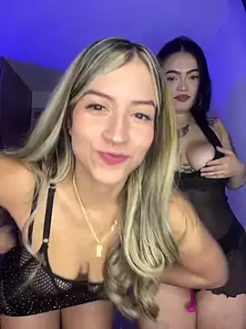 Snapshot of Issabela_G1 chatting on March 2, 2025, 3:34 am Issabela G1 online show from March 2, 2025, 3:34 am