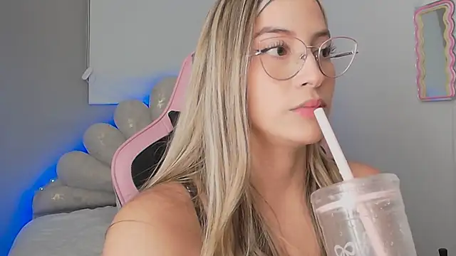 Issabela G1 online show from March 28, 2026, 3:28 am