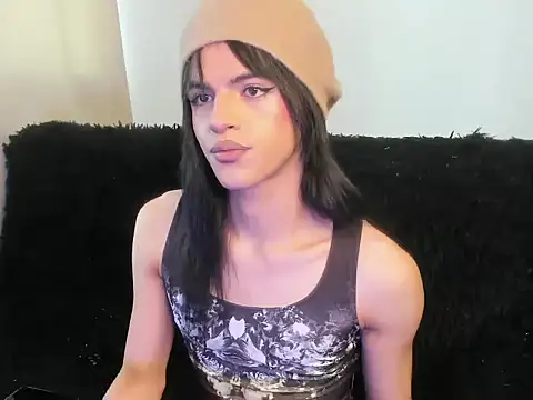 kerly monroe online show from November 13, 2025, 7:35 pm