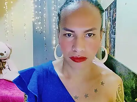 Snapshot of Indaypakay_ts chatting on October 21, 2025, 10:05 am Indaypakay ts online show from October 21, 2025, 10:05 am