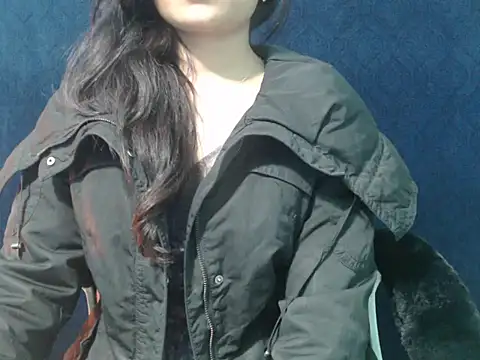 Yashi online show from December 13, 2025, 7:53 pm