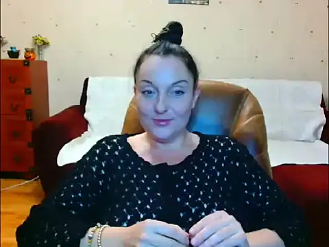 Snapshot of Alice3694 chatting on October 27, 2025, 4:05 am Alice3694 online show from October 27, 2025, 4:05 am