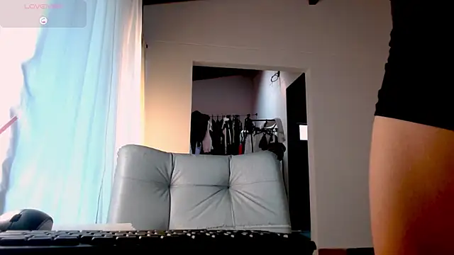 greyslopez online show from December 20, 2024, 8:01 pm