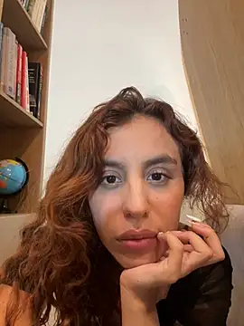 Katee Jones online show from February 3, 2026, 11:54 pm