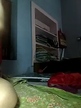 Snapshot of IndianRima chatting on March 18, 2025, 5:31 pm IndianRima online show from March 18, 2025, 5:31 pm