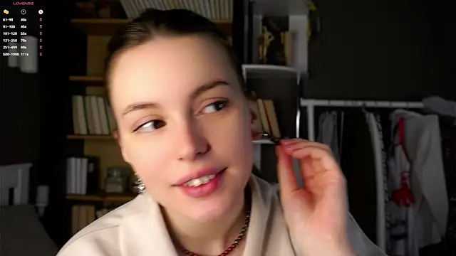 Snapshot of DarylBarks chatting on October 16, 2025, 1:06 am DarylBarks online show from October 16, 2025, 1:06 am