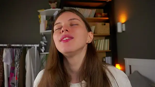 Snapshot of DarylBarks chatting on November 29, 2025, 1:19 am DarylBarks online show from November 29, 2025, 1:19 am