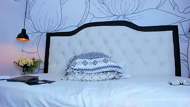 Snapshot of margot_smith_ chatting on December 14, 2024, 3:36 pm margot smith online show from December 14, 2024, 3:36 pm