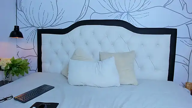 Snapshot of margot_smith_ chatting on January 23, 2025, 12:41 pm margot smith online show from January 23, 2025, 12:41 pm