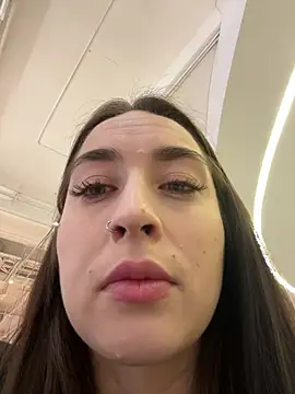 Holly Play online show from December 16, 2024, 9:35 am