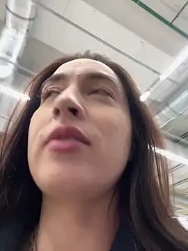 Holly Play online show from March 19, 2025, 6:46 am