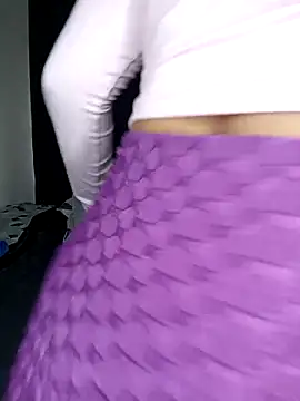 Snapshot of Chaudesquirt chatting on September 10, 2025, 9:42 am Chaudesquirt online show from September 10, 2025, 9:42 am