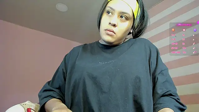 Snapshot of Loveequinn chatting on December 20, 2024, 6:13 pm Loveequinn online show from December 20, 2024, 6:13 pm